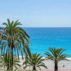https://charming-studio-with-balcony-and-sea-view-in-nice-welkeys.fr-provencehotel.com